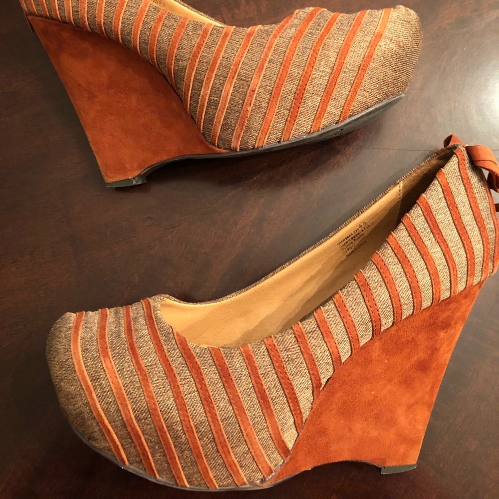 Naughty Monkey Tweed and Suede Wedges 9.5